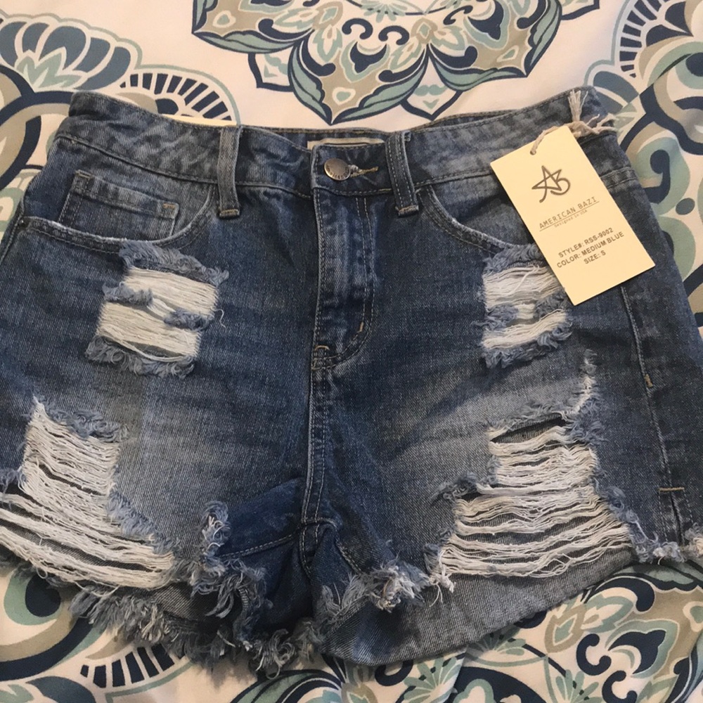 Distressed high waisted shorts